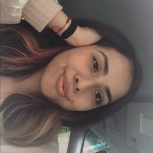 Meet your Posher, Veronica